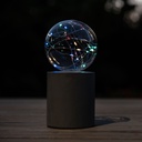 70702687-2.jpg