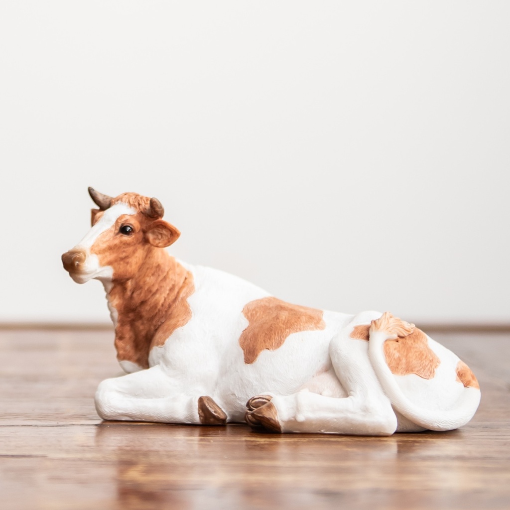 POLYRESINE VACHE COUCHEE