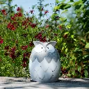 69500317 - GID - Ceramic - Owl White on Grey - Medium -situ1 carré.webp