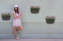 Happy Wall Pot - anthracite - in situ.jpg