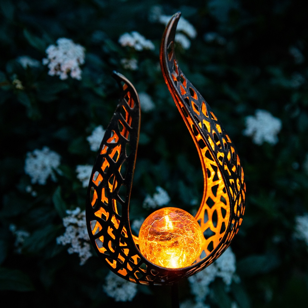 [70703349-A] Torche solaire flamme dorée – 3 formes artistiques sur tige (16x6xH90cm) (U | 17x6h92cm)